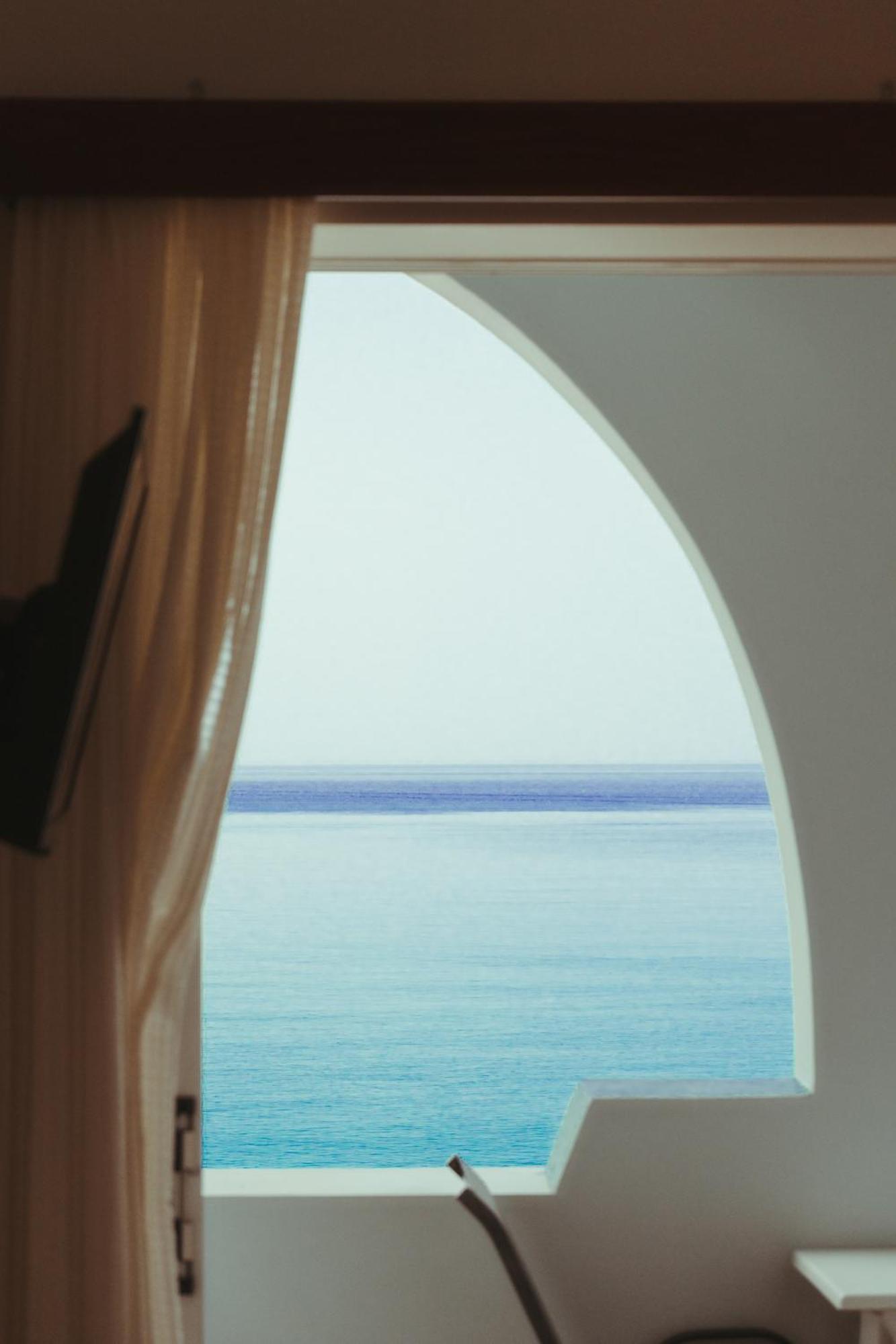 Hotel Livikon プラキアス エクステリア 写真
