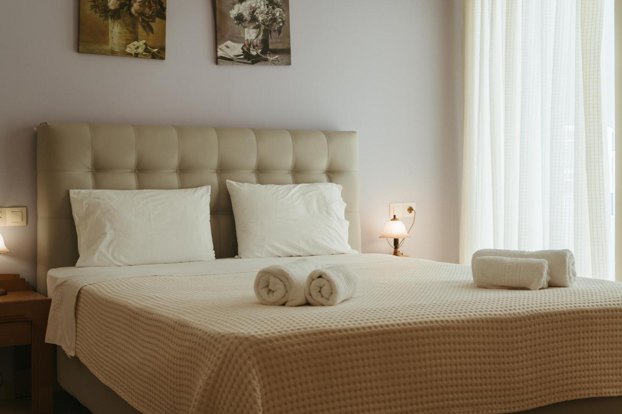 Hotel Livikon プラキアス エクステリア 写真